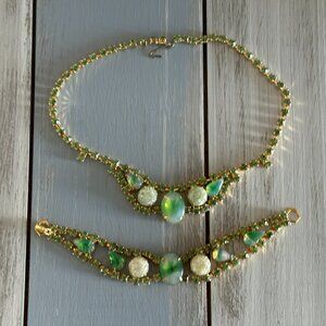 Vintage Jewelry Set Necklace & Bracelet Fleck & Moonglow Cabochons & Rhinestones